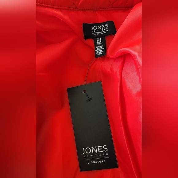 Jones New York Women's Red Quilted 5 Button Jacket Size S - Picture 7 of 7